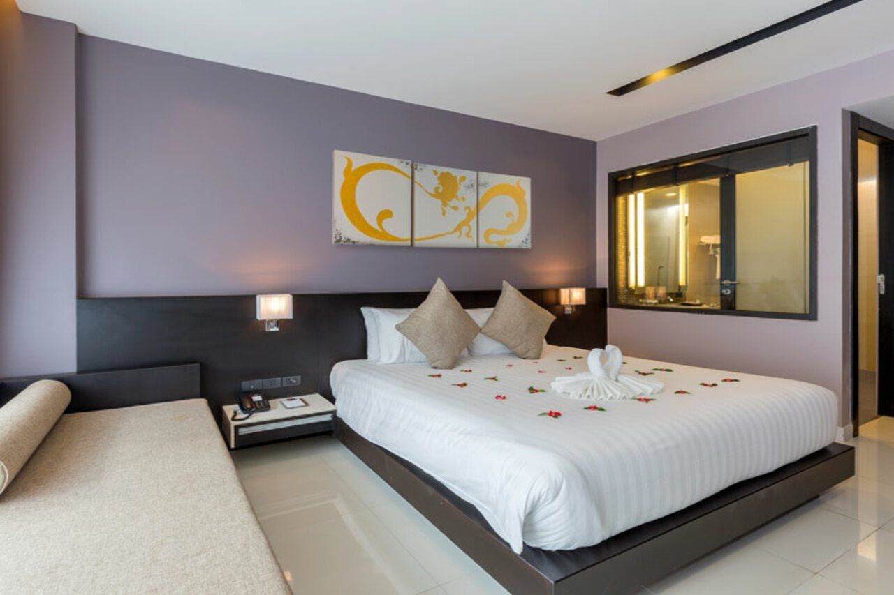 The Charm Resort Phuket - Sha Certified Bagian luar foto