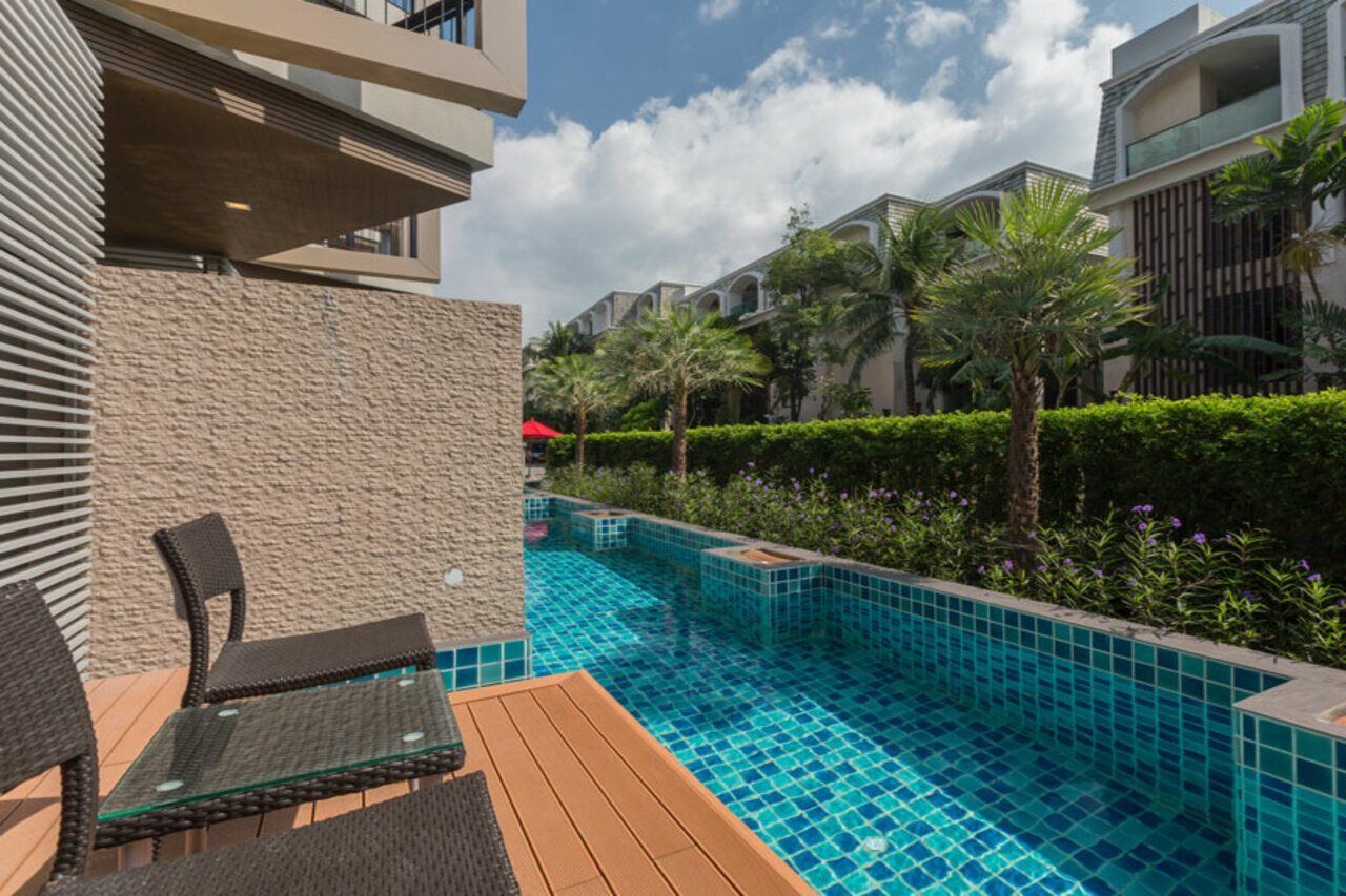 The Charm Resort Phuket - Sha Certified Bagian luar foto