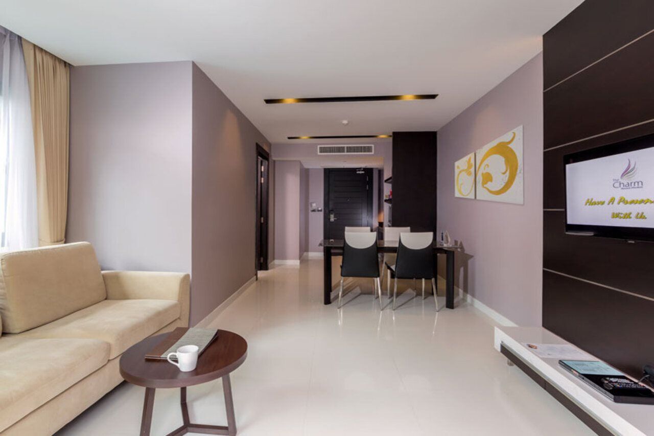 The Charm Resort Phuket - Sha Certified Bagian luar foto