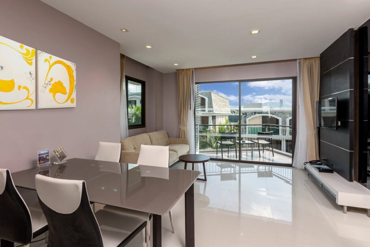The Charm Resort Phuket - Sha Certified Bagian luar foto